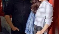 娱乐圈明星结婚爆料文章,甜蜜瞬间曝光，爱情故事感人至深