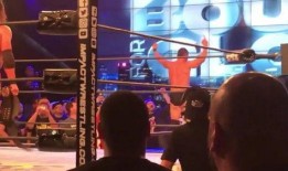 阿诺爆料自己洗浴视频播放