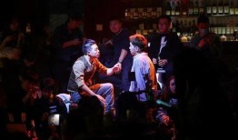 男子爆料景区看表演视频,揭秘背后惊人真相